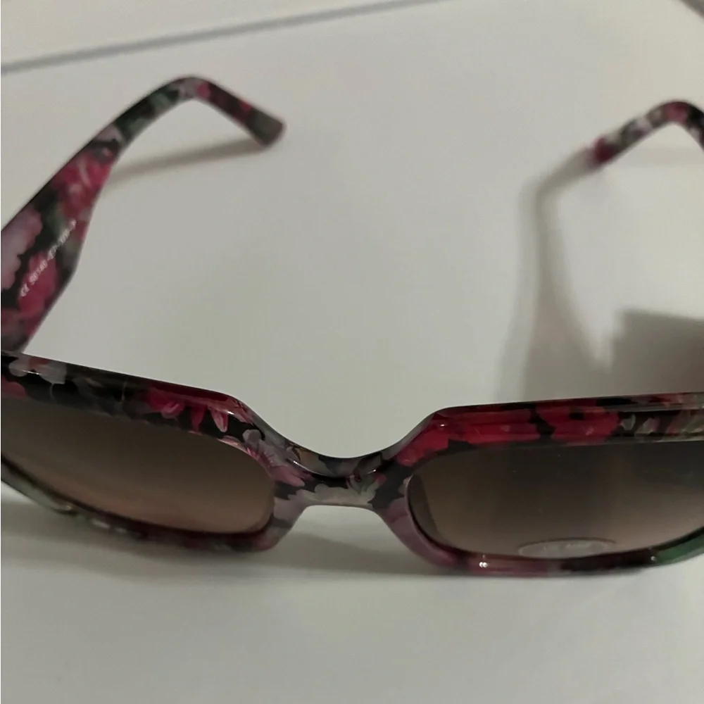 N/A purple multicolor